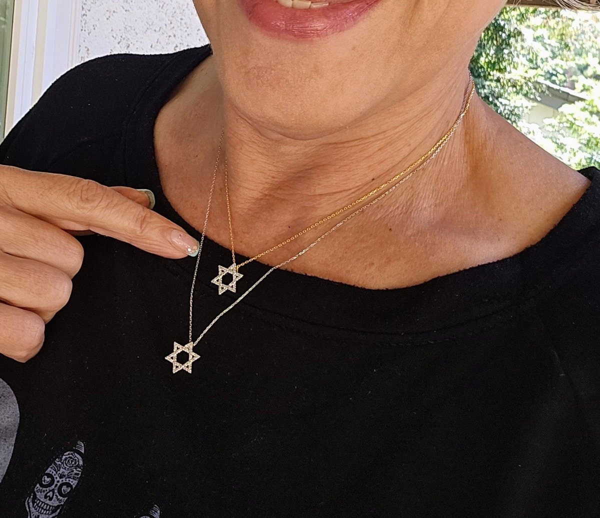 Jewish Star Necklace in Gold with Diamonds